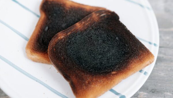 7 Mistakes to Avoid When Baking Bread at Home